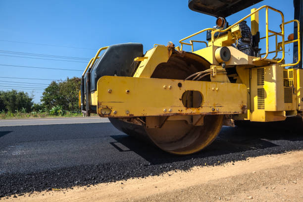 Best Driveway Pavers Near Me  in Holiday Shores, IL